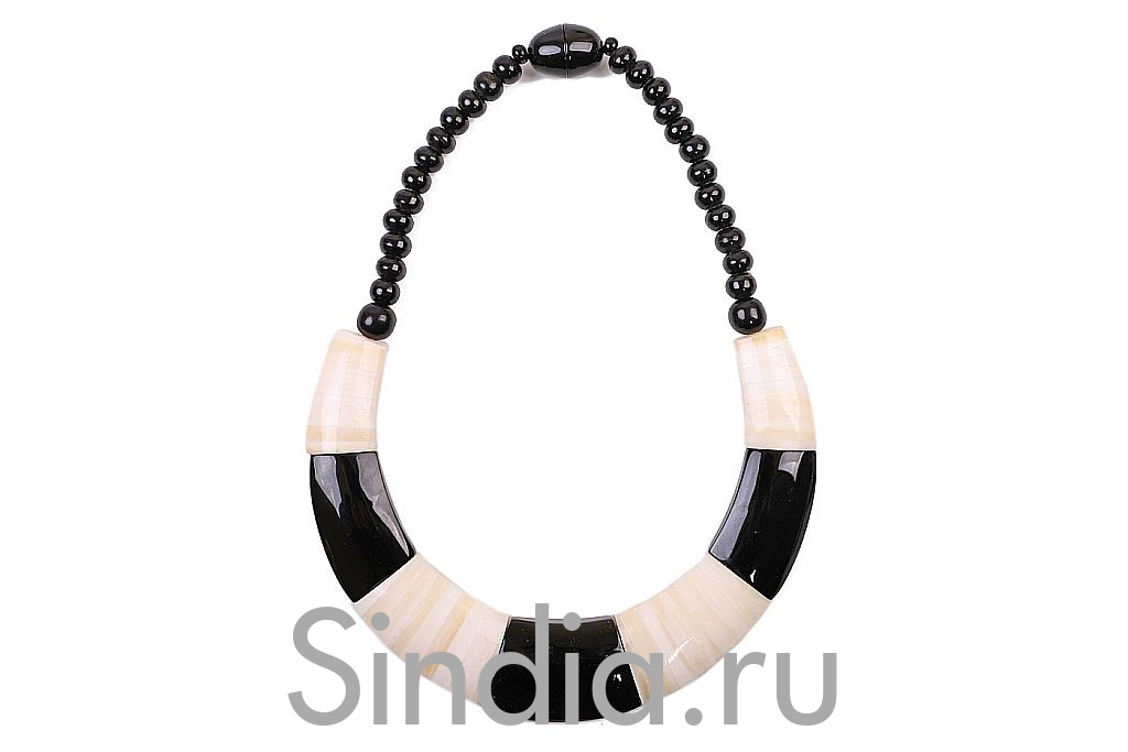 Украшение колье из рога № Р-7393